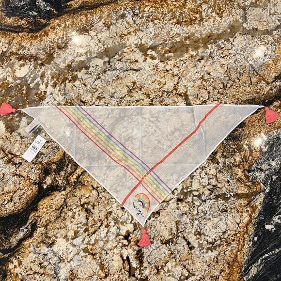 NWT LOFT "Love All Ways" Pride Rainbow Triangle Bandana - Picture 4 of 5